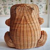 Wicker frog magazine holder Olivier Cajan