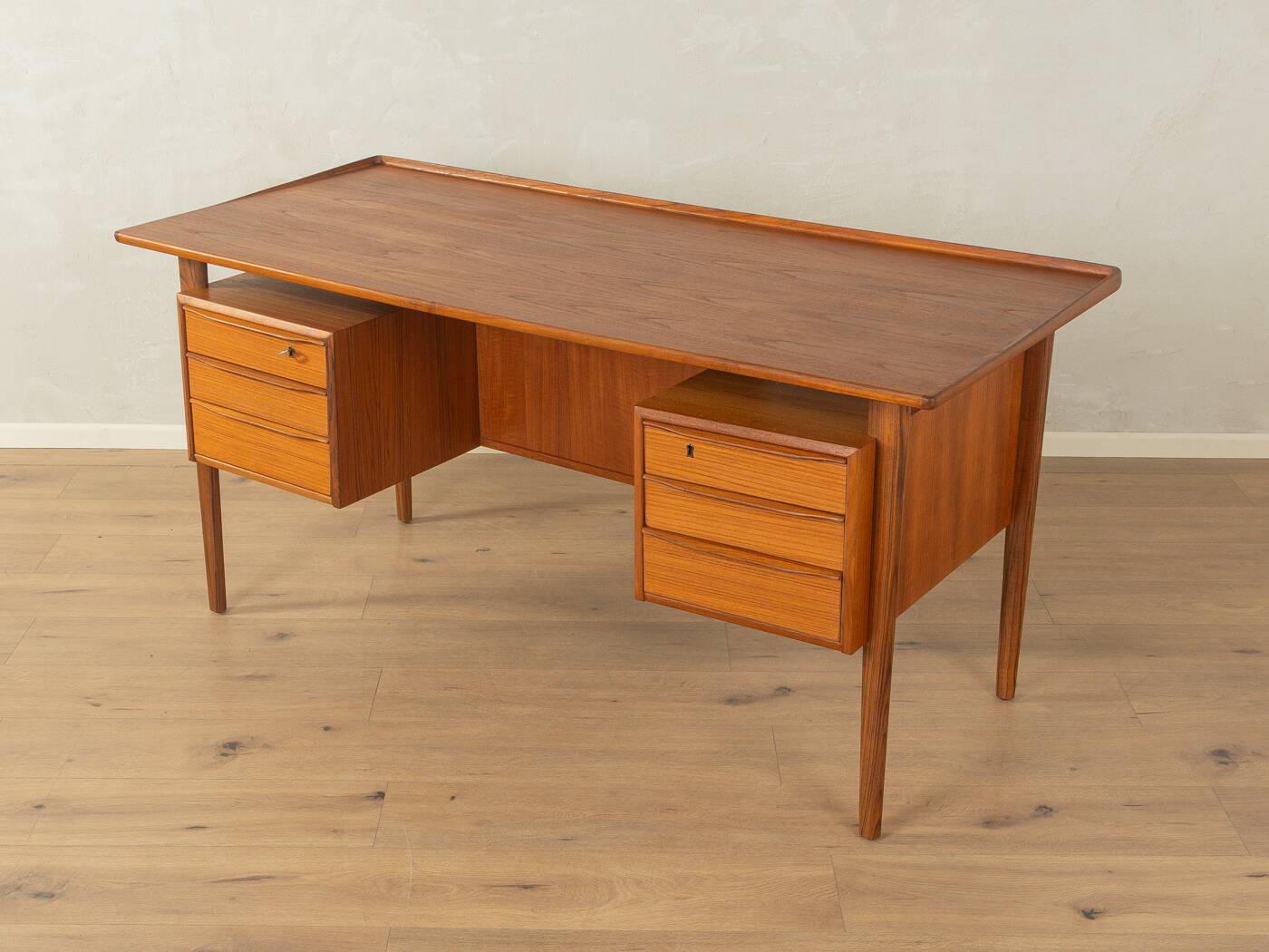 Desk by Peter Løvig Nielsen, 1960s
