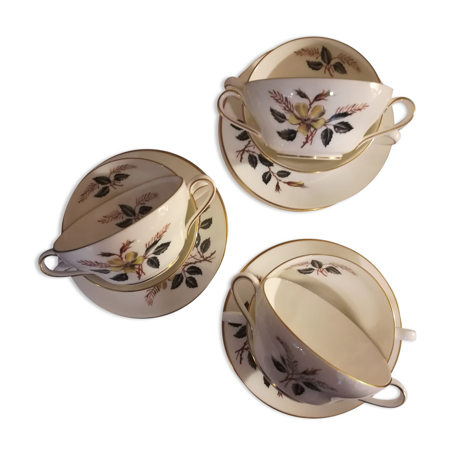 Serving to consume wedgwood bone china - yellow rose - 6 cups with under cups