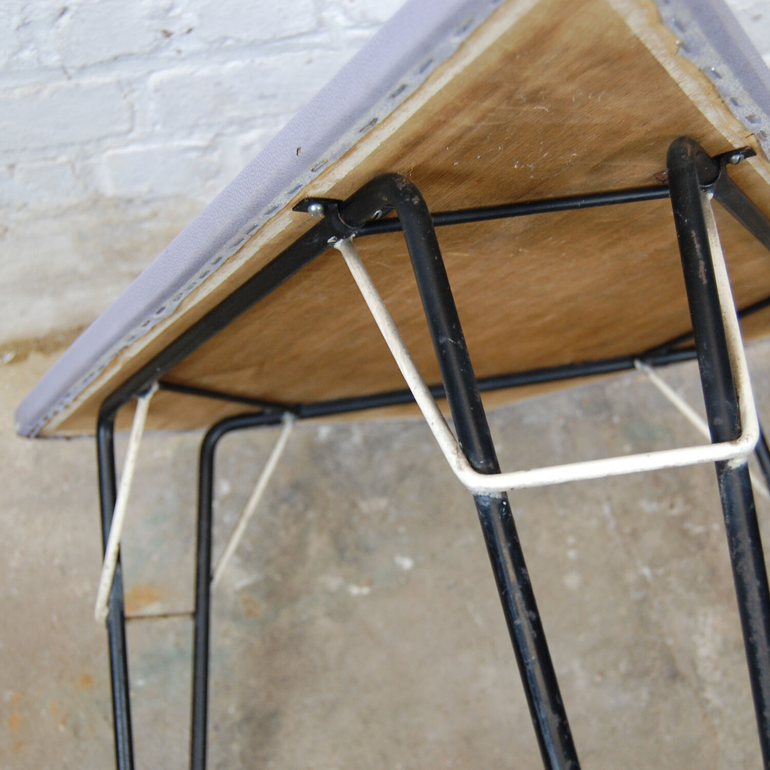 Side table "T2 Tangram" by Willy Van Der Meeren for Tubax 1954