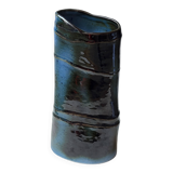 Virebent ceramic vase