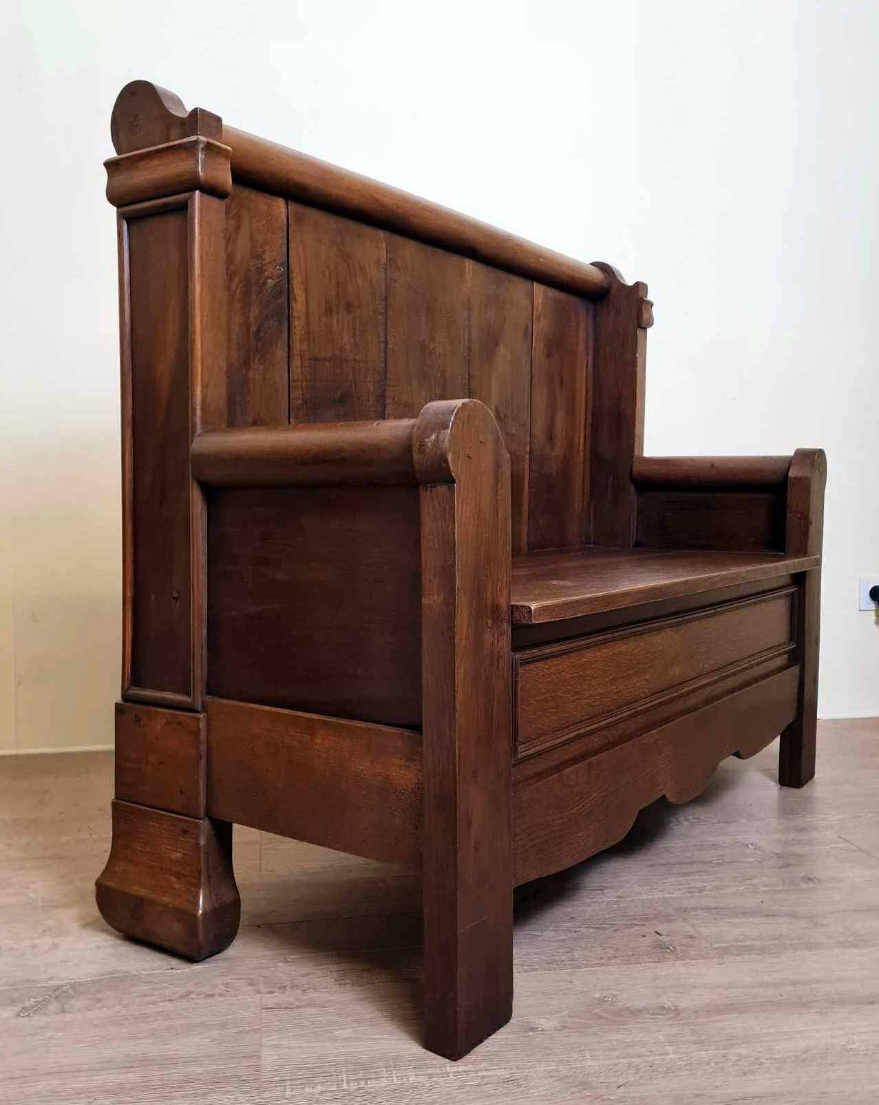 solid wood chest bench: work of popular art made from a bed