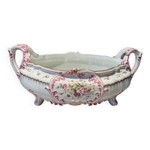 Jardiniere a decor floral