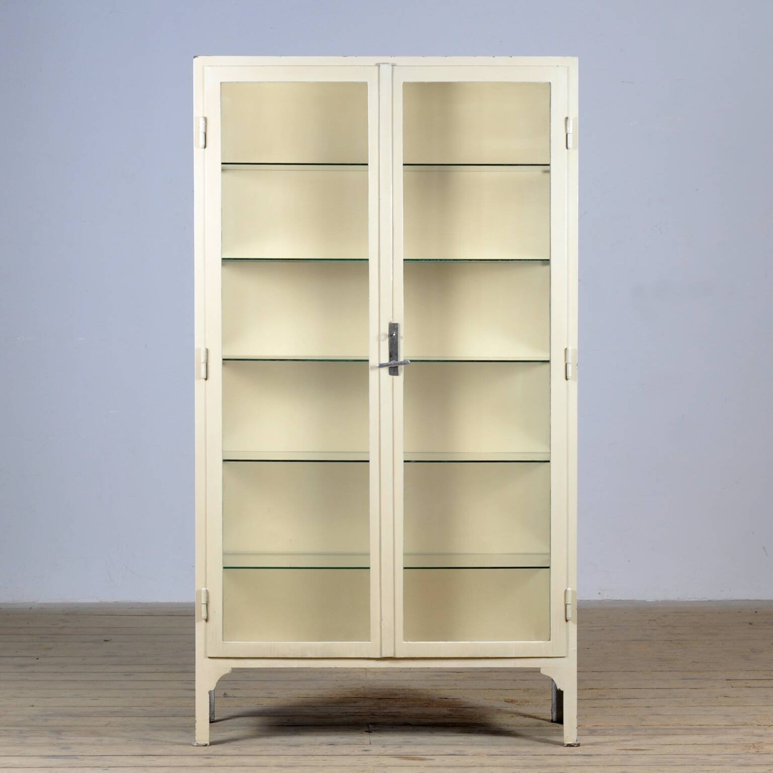 Iron medical cabinet, 1930s