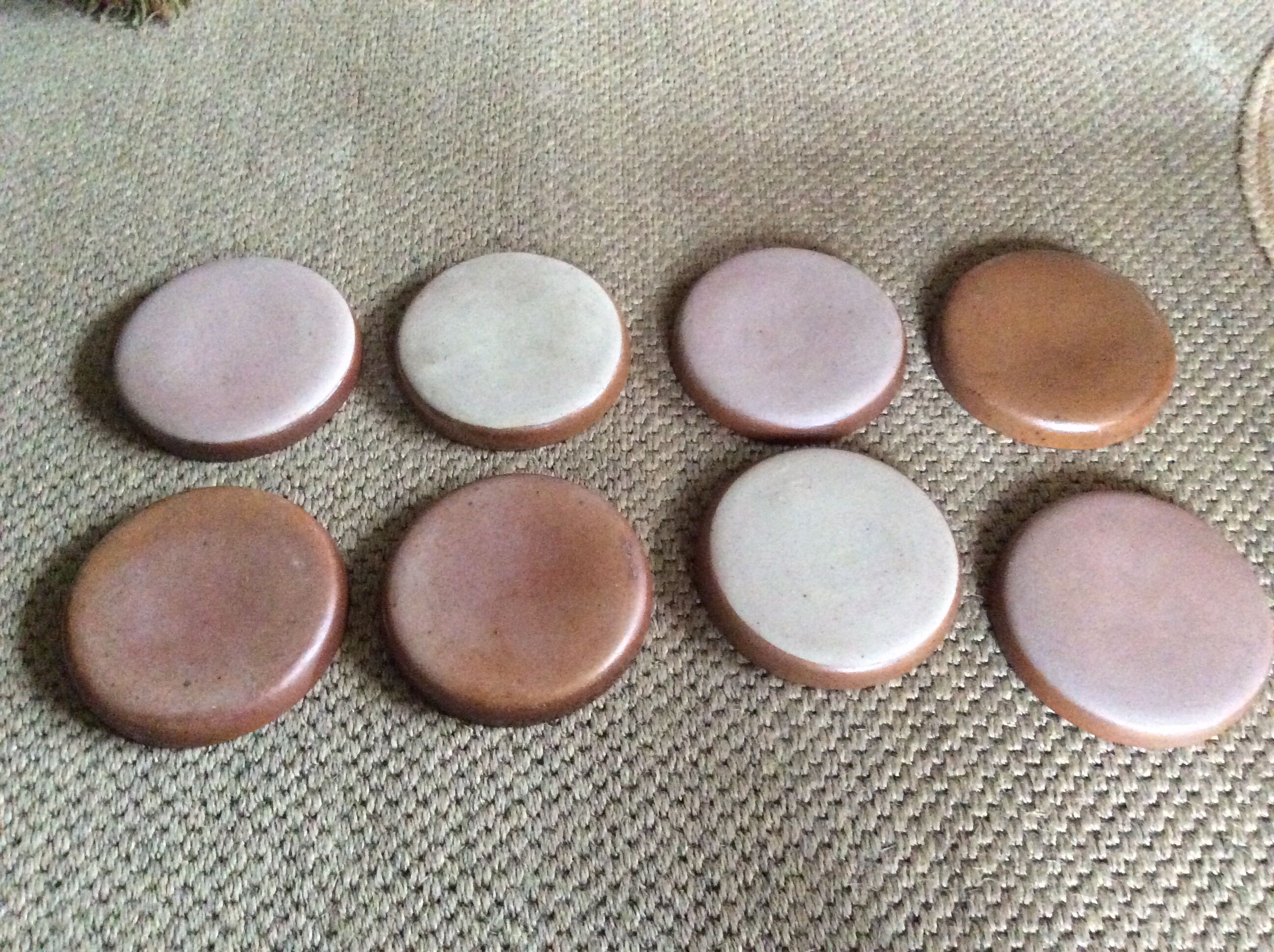 Series of 8 stoneware dessert plates