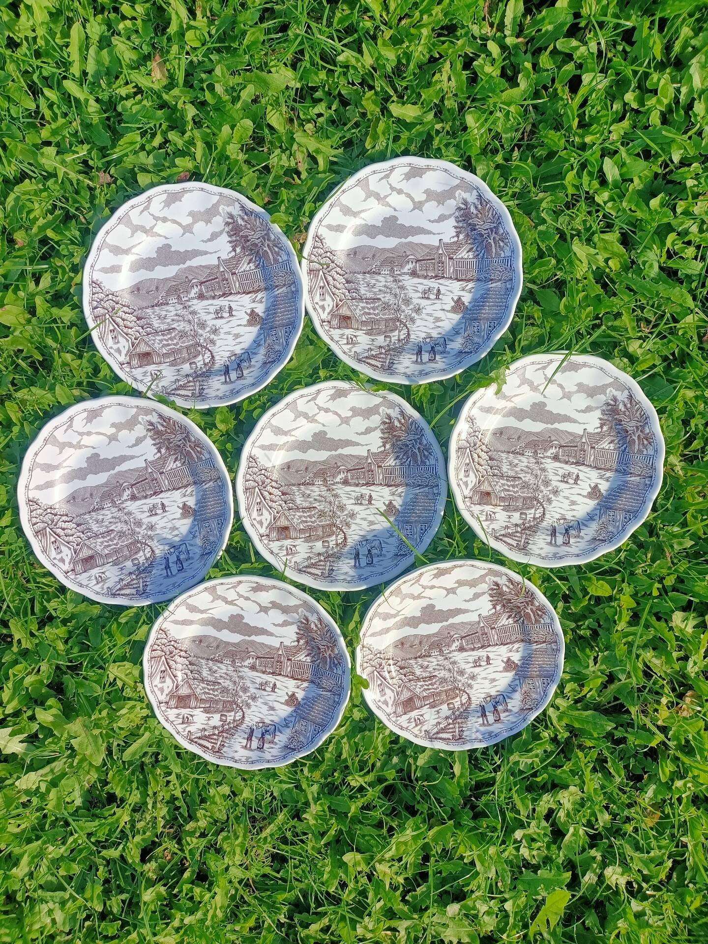 Dessert plates - England