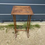 pedestal table