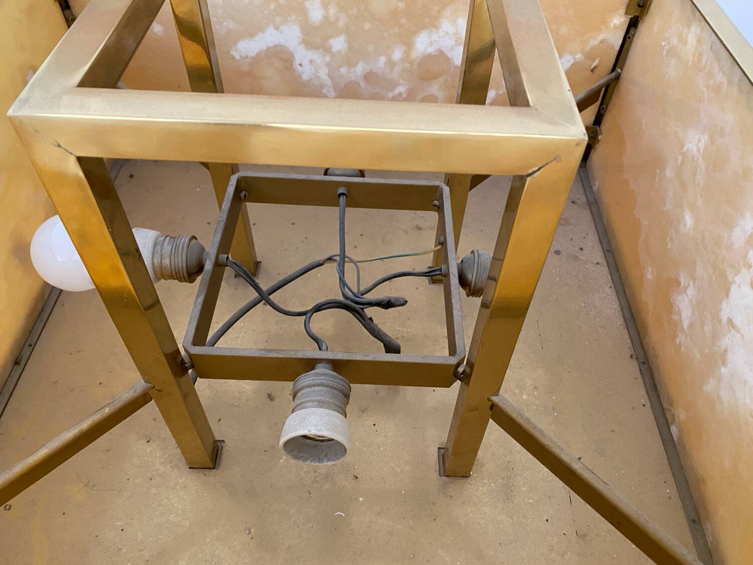 Lampadaire en bronze