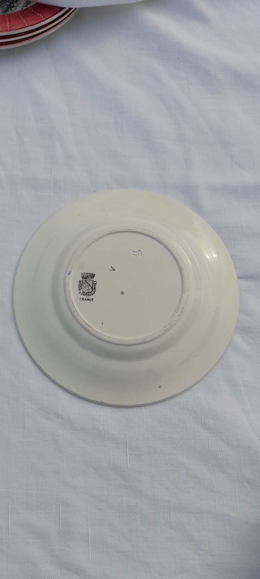 Digoin Sarreguemines earthenware dessert plate in May diam 18 cm