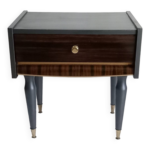 Table de chevet