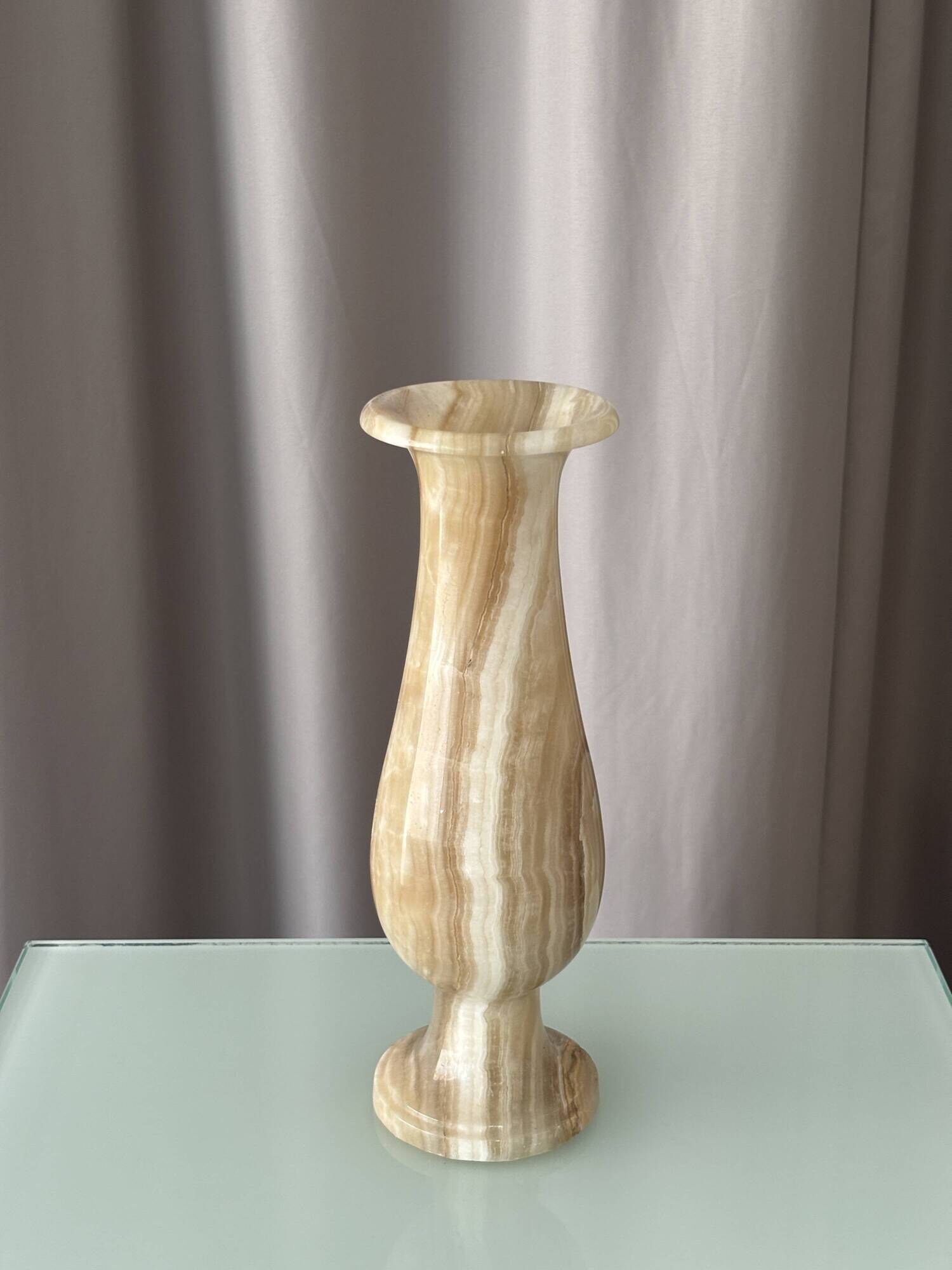 Vintage Italian Onyx Marble Vase – 25 cm – Honey & Cream Stone