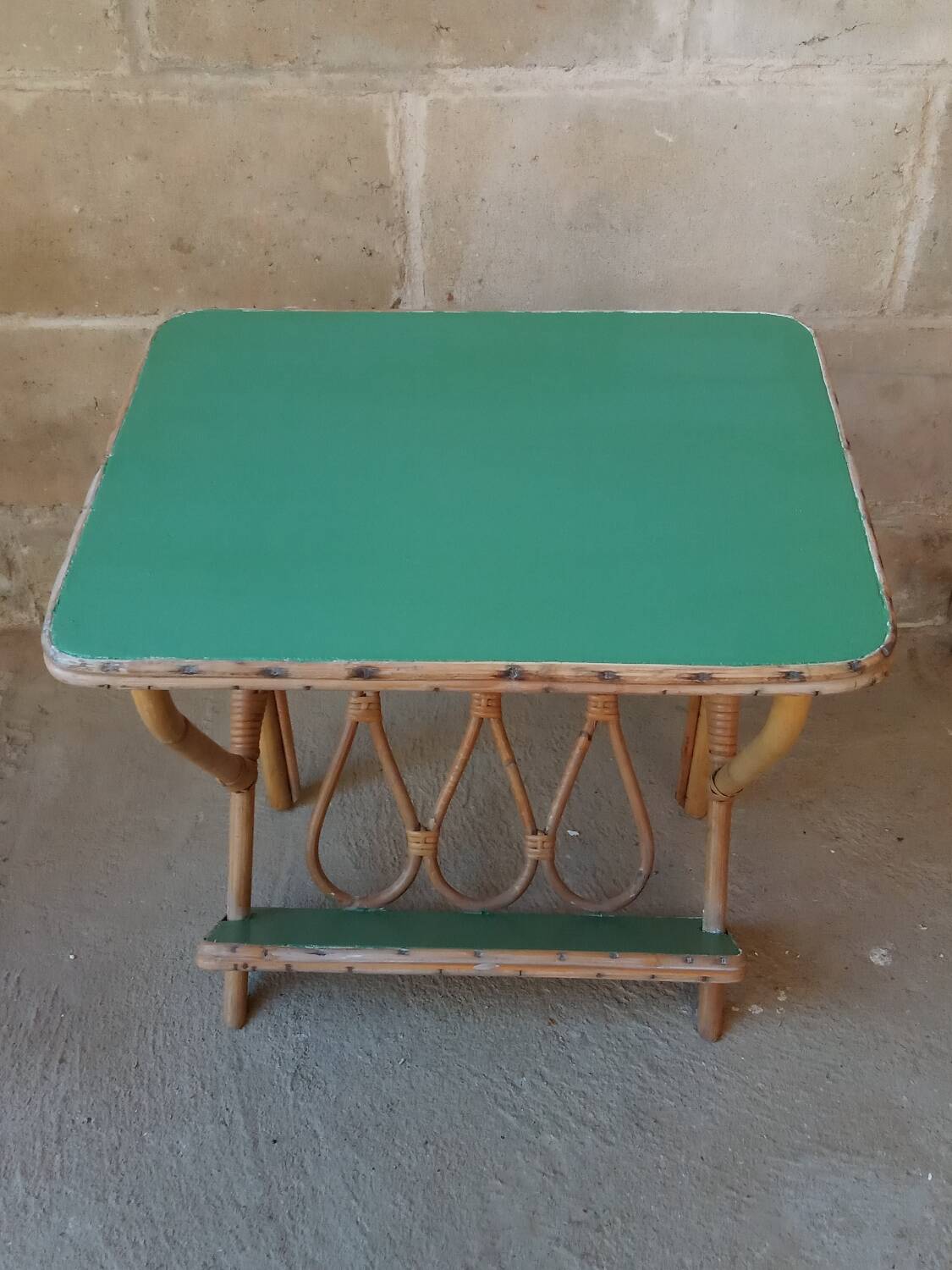 Rattan side table, magazine rack