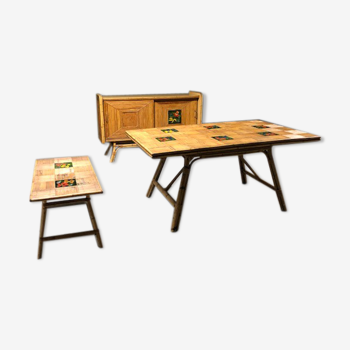 Dining room, a table and a coffee table in rattan and melaminate with tiles of earthenware, 50s