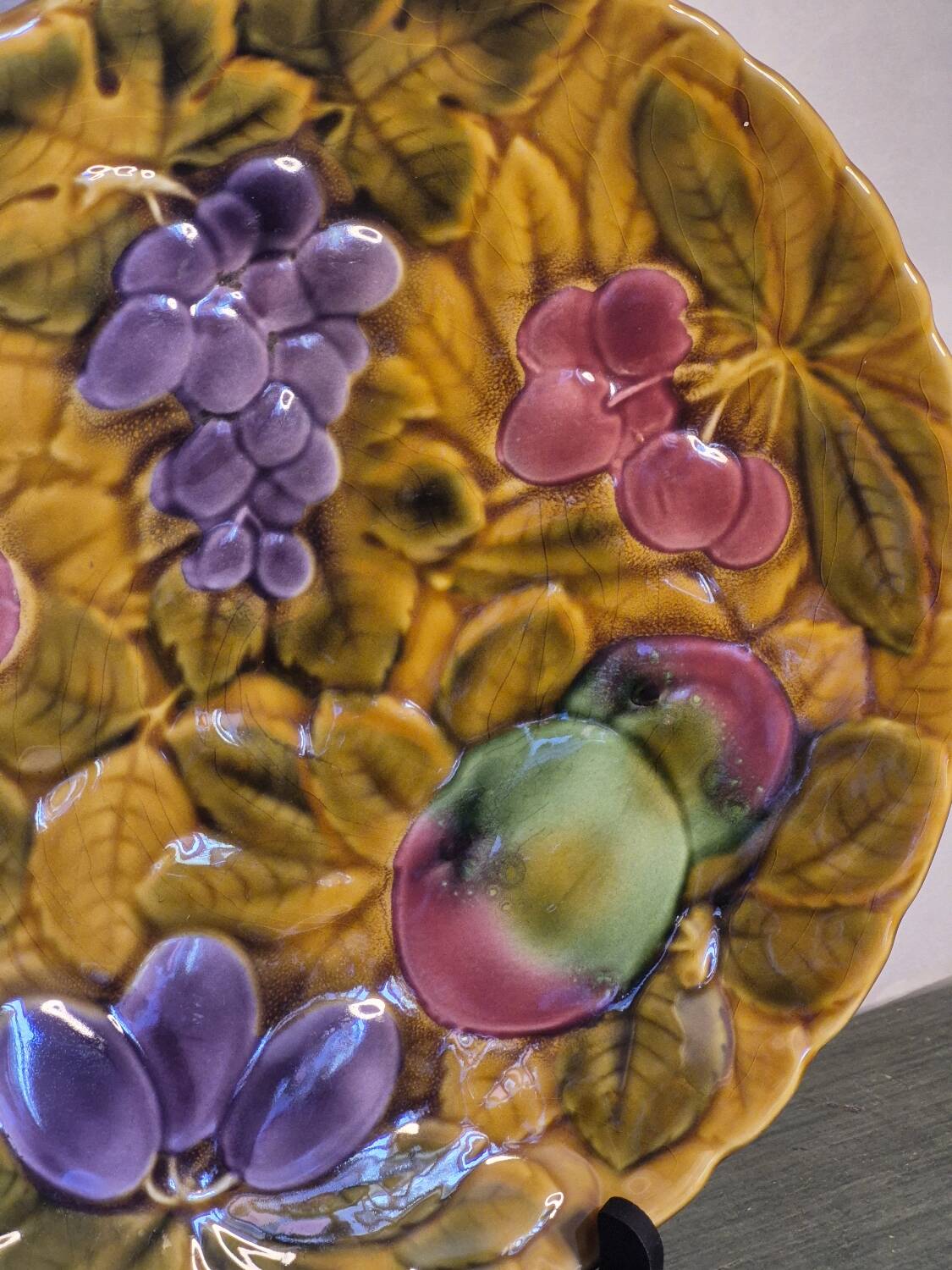 Sarreguemine slip dish