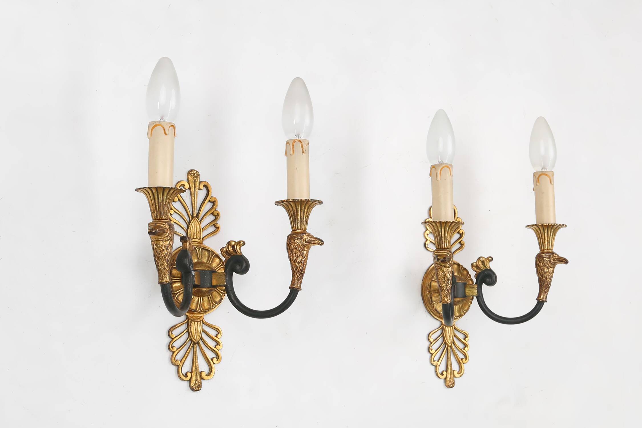 Impressive set of a large bronze Empire Chandelier with 2 wall lights, Belgium ca. 1950