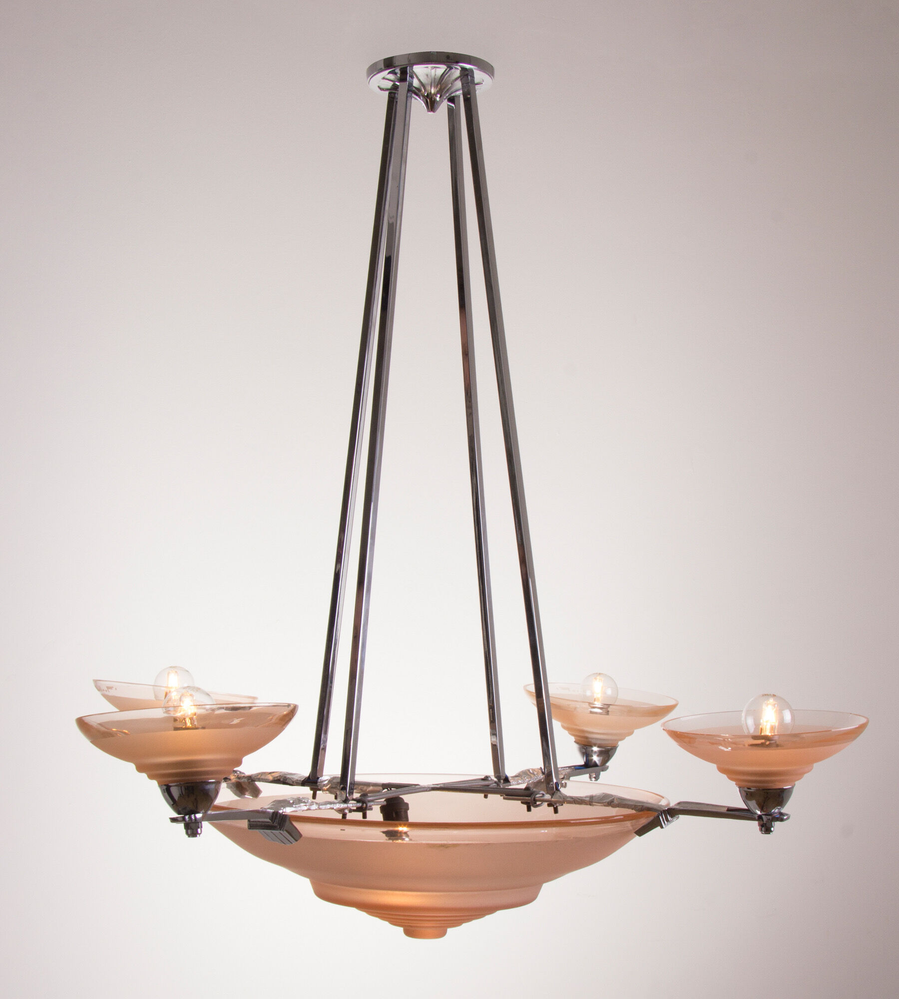 Lustre Muller Freres