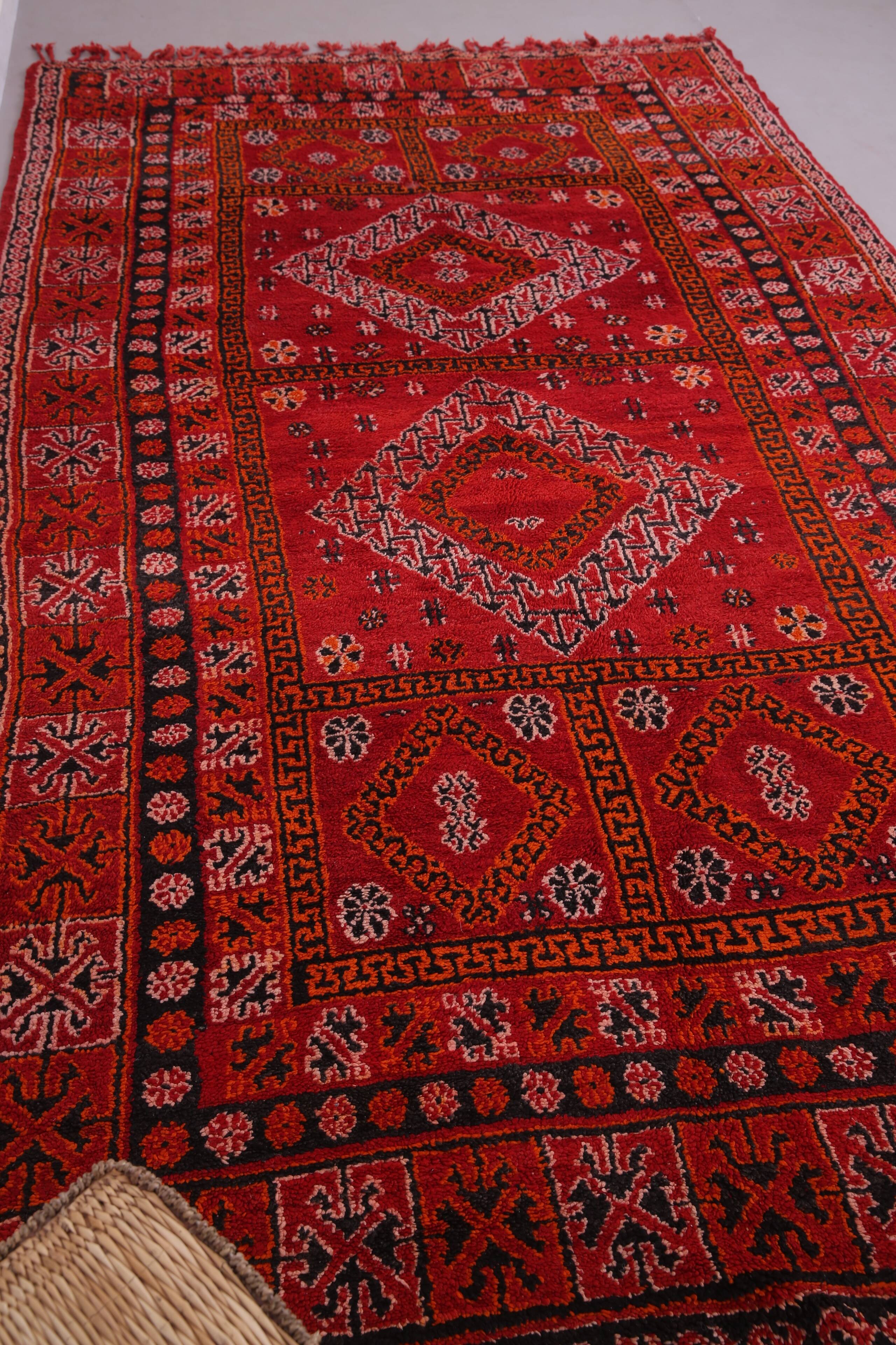 Red Vintage Moroccan Rug 192 x 321 cm - Berber Wool Rug - Handmade Rug Boho