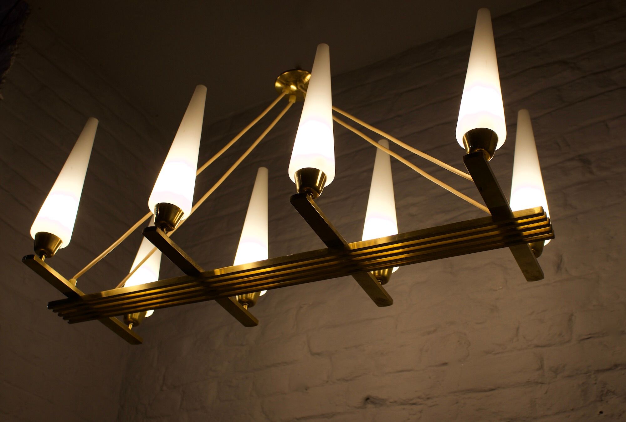 Italian chandelier with 8 lights