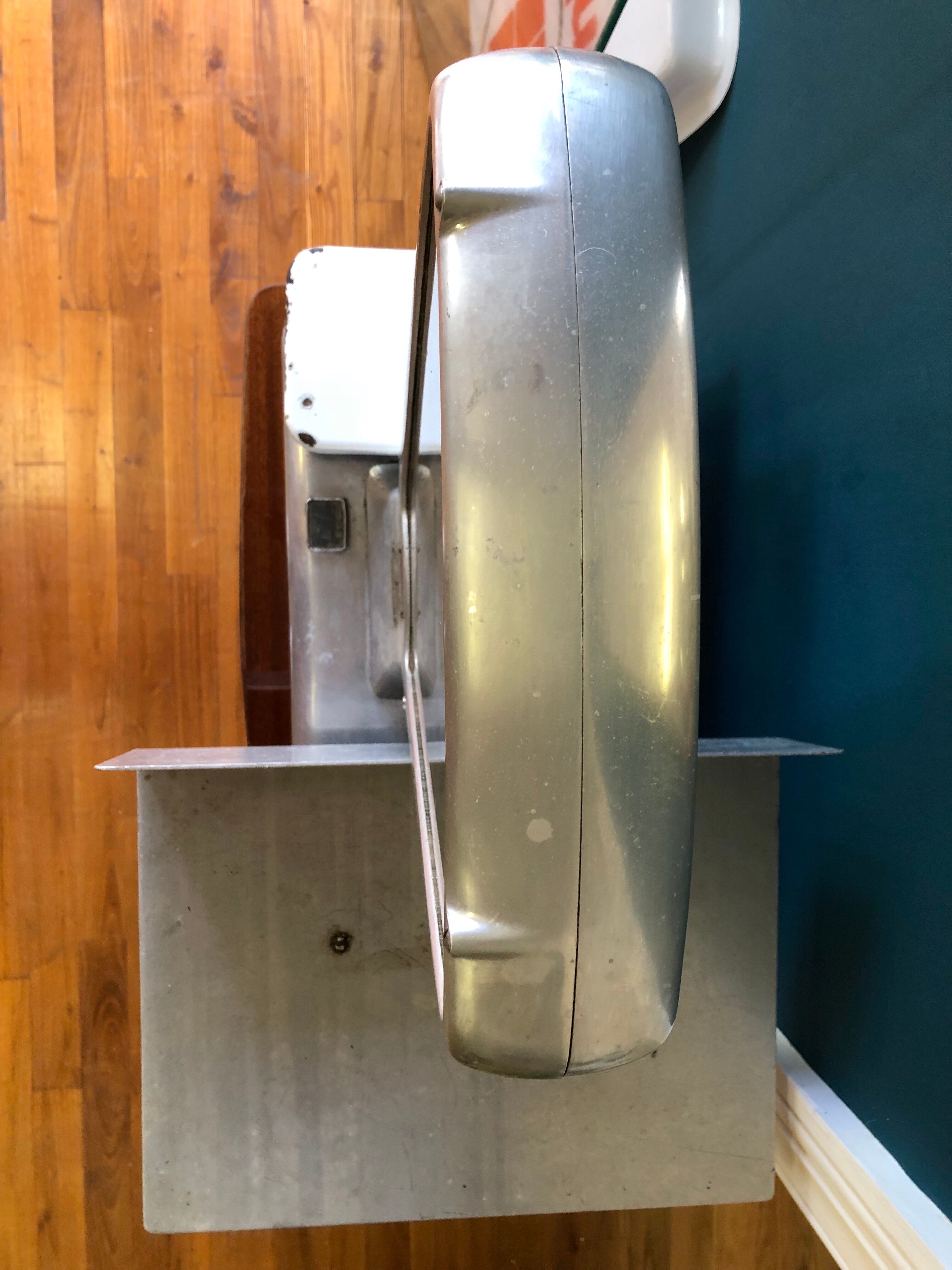 Ancient Libra Lutrana