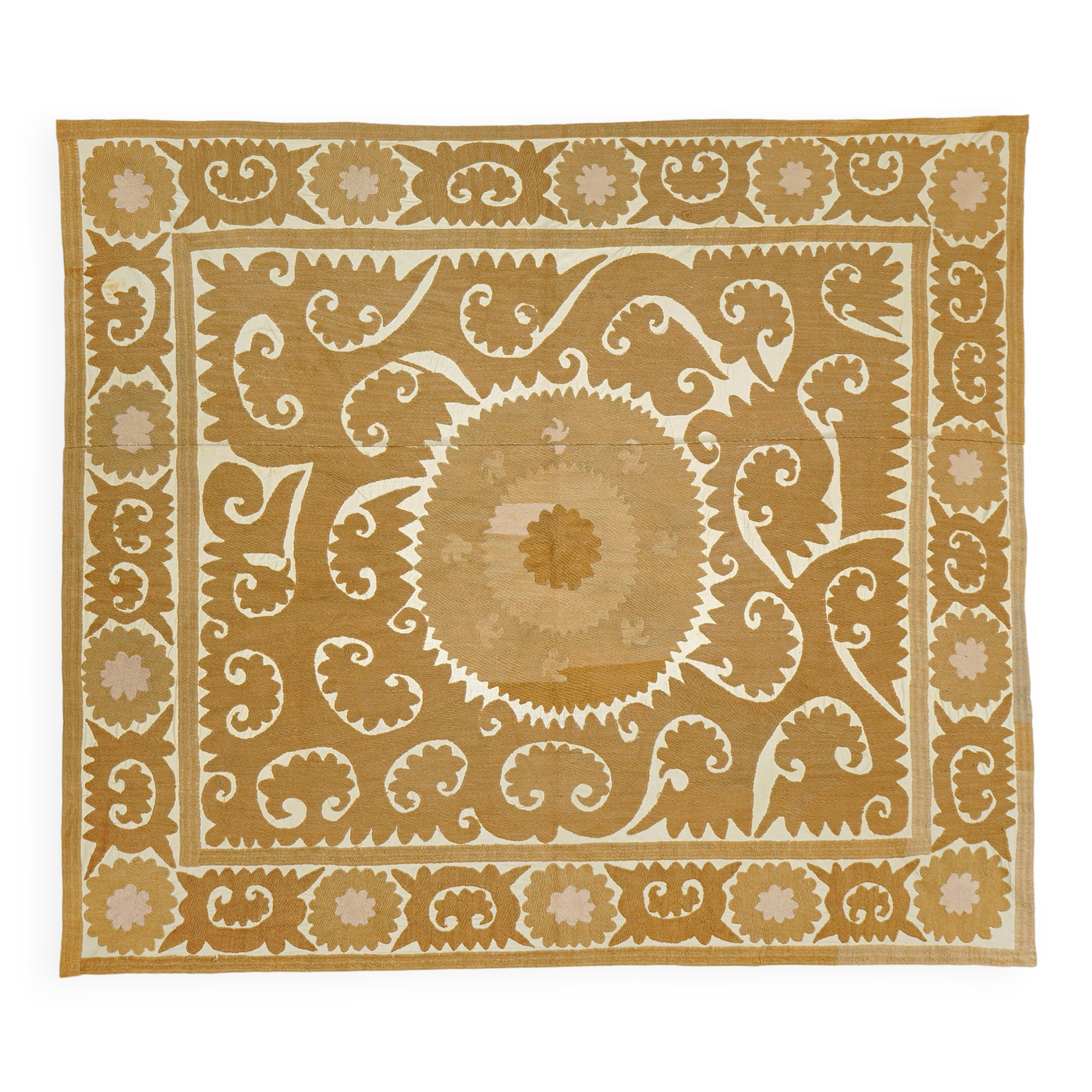 Vintage Turkish hand-knotted rug 127x142 cm