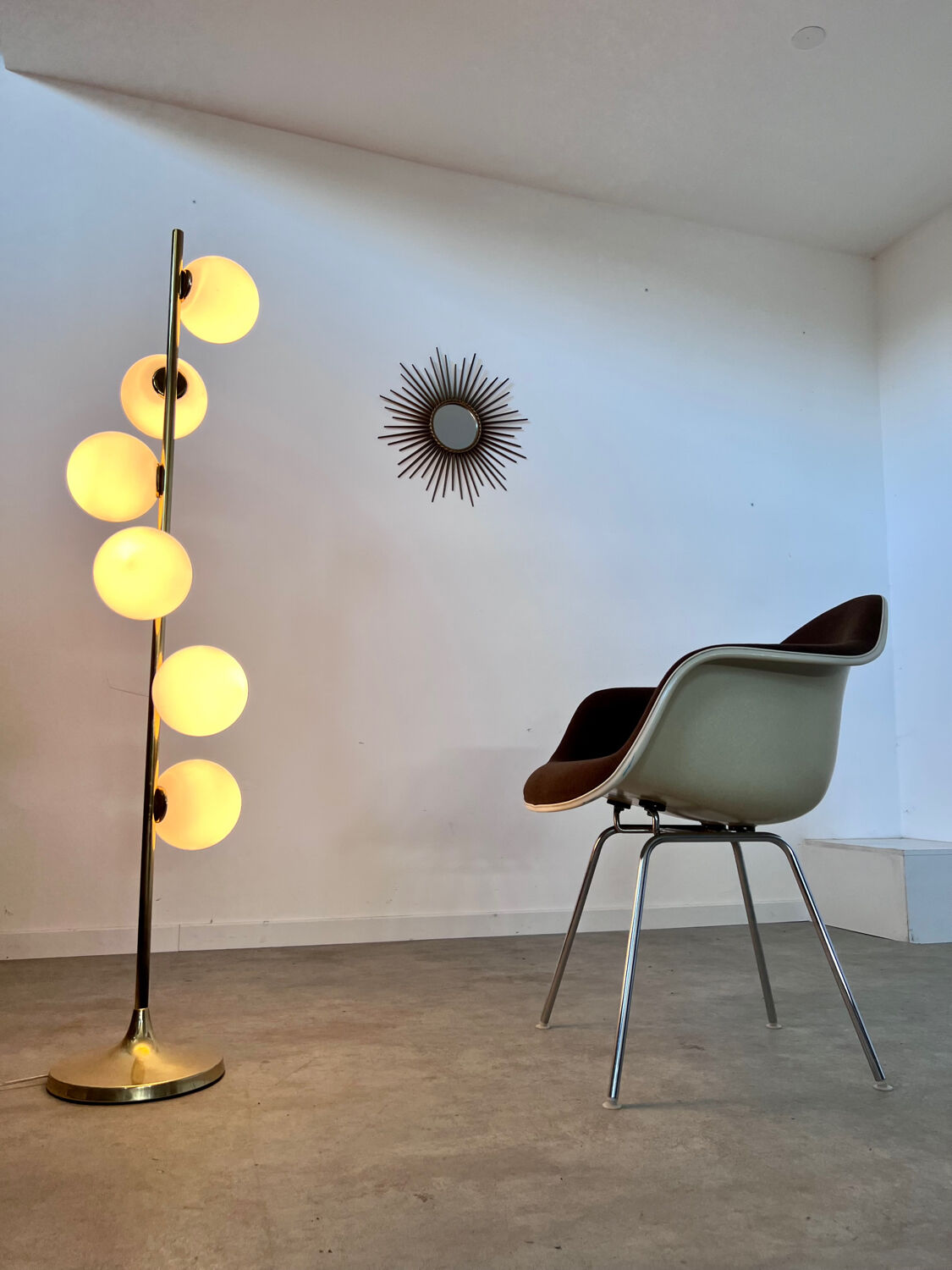Old Charles and Ray Eames Vitra design armchair from the 70s fiberglass armchair fabric