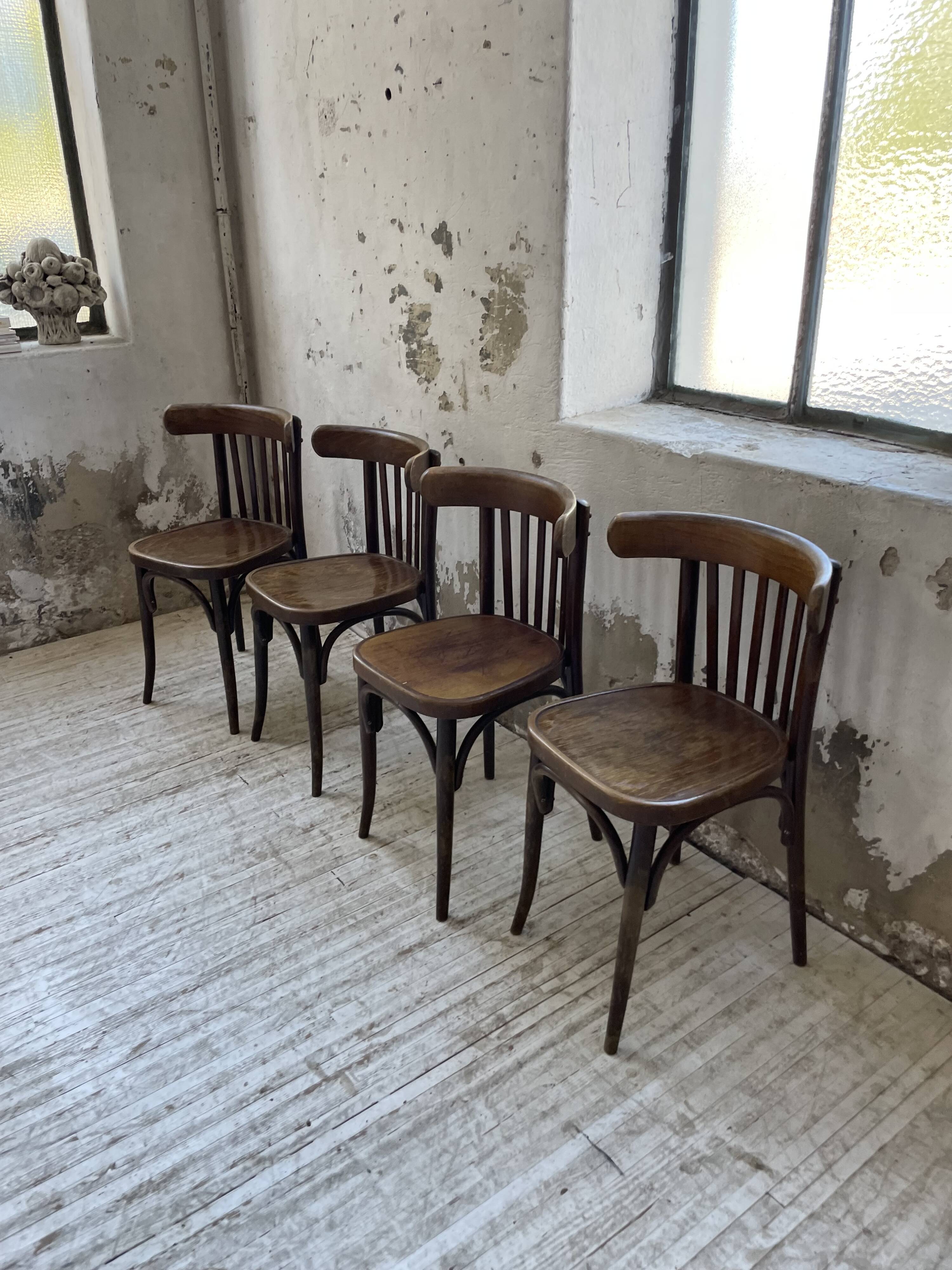 Set of 4 wooden bistro chairs