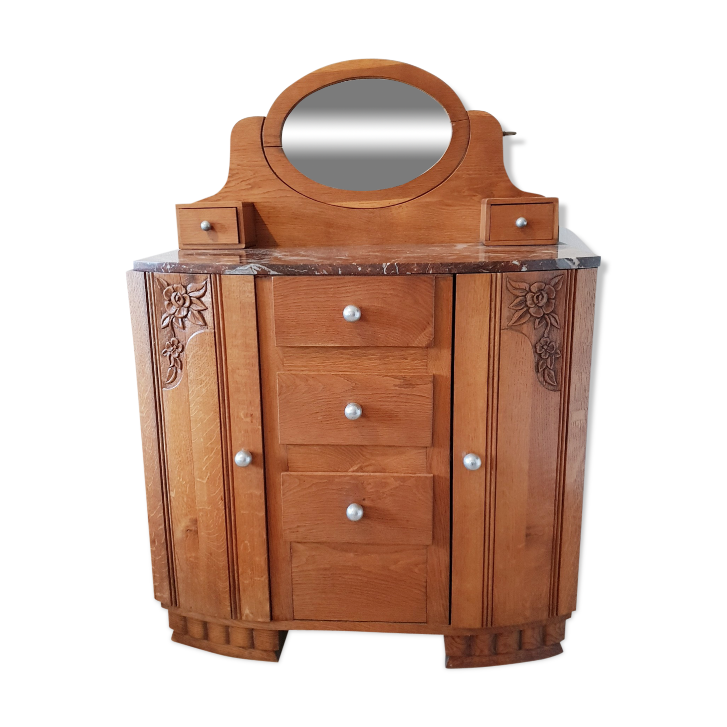 Art Deco hairdresser