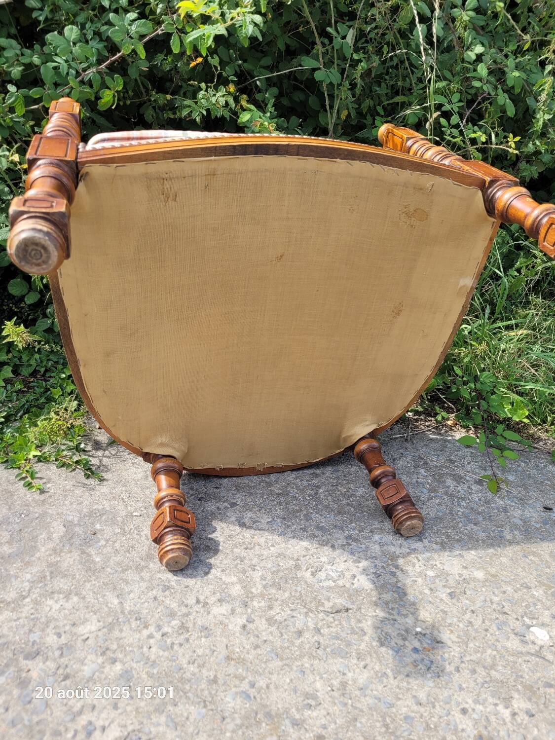 2 wooden armchairs by Giorgetti from the Gallery series from the 1970s.