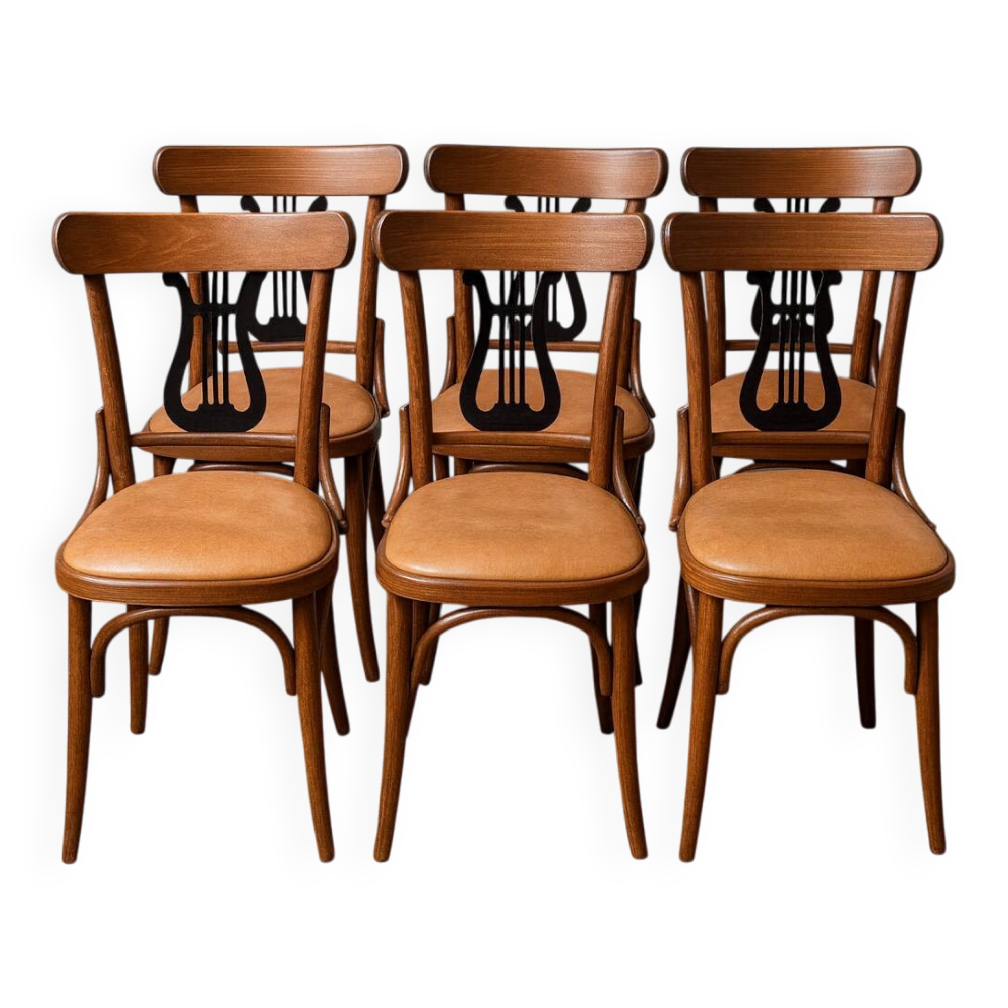 Set of 6 vintage curved wooden chairs, adorned with an elegant black lyre-shaped backrest.