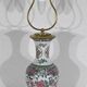 Lampe en porcelaine de chine et laiton, début XXe