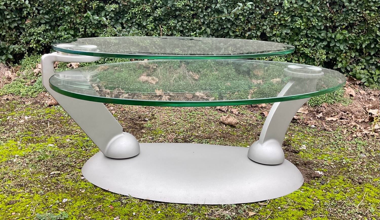 Naos designer coffee table in tempered glass and cast iron