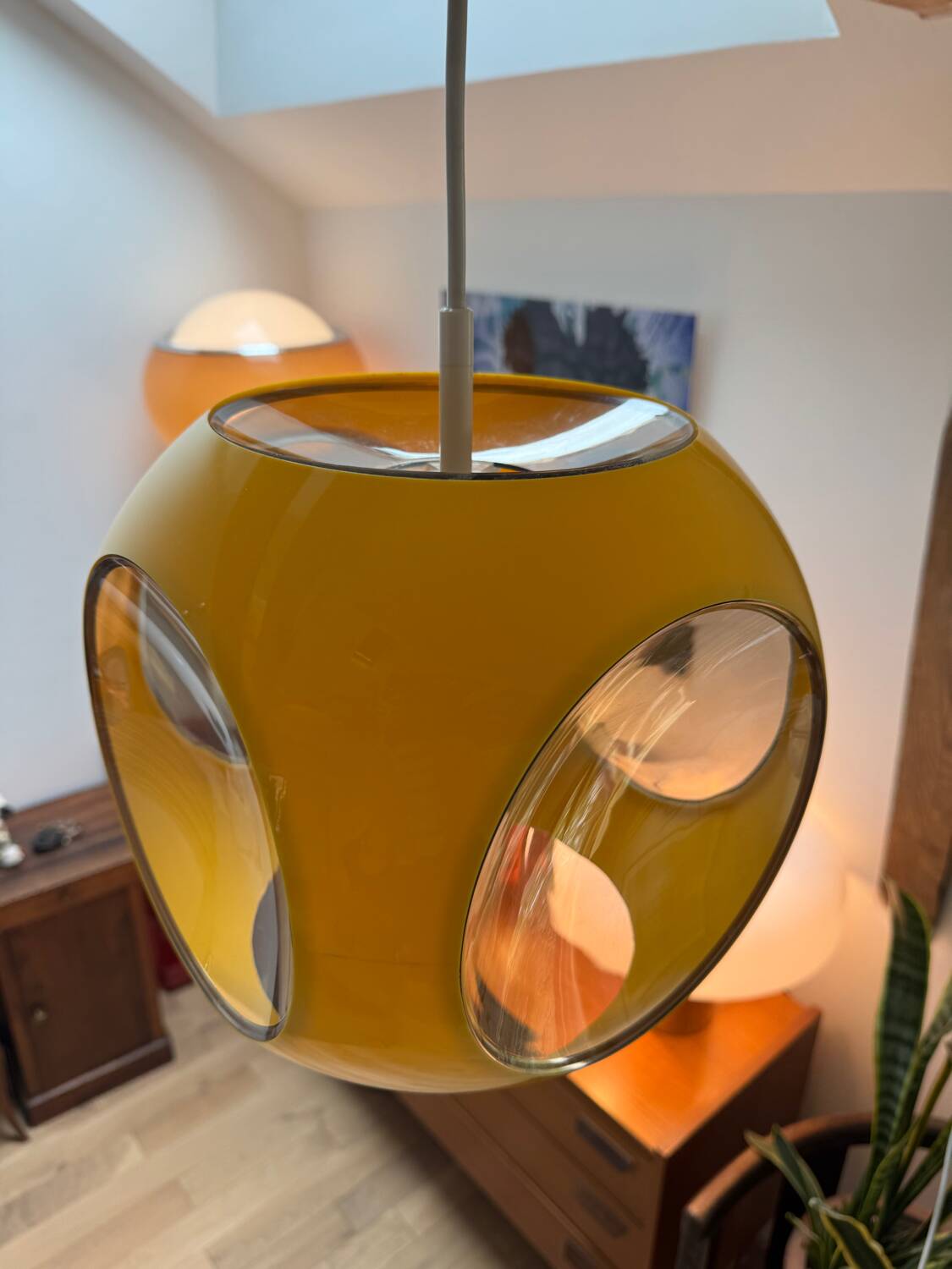 Yellow UFO Space Age suspension attributed to Luigi Colani, 1970s.