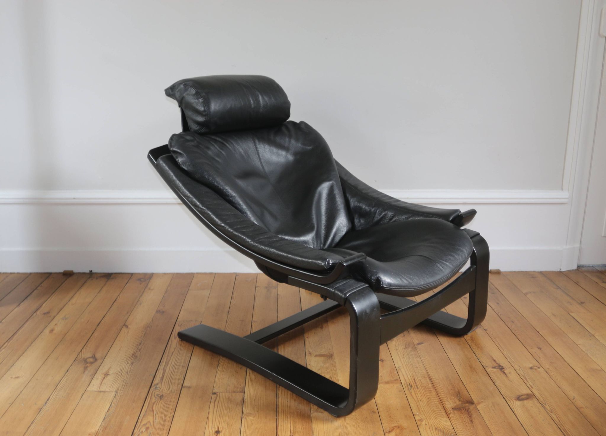 Scandinavian armchair and ottoman Ake Frybiter Kroken Roche Bobois