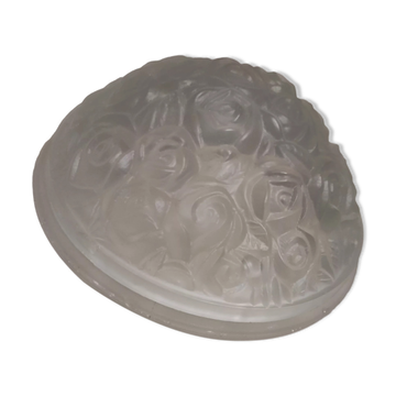 Bonbonnière en verre moulé