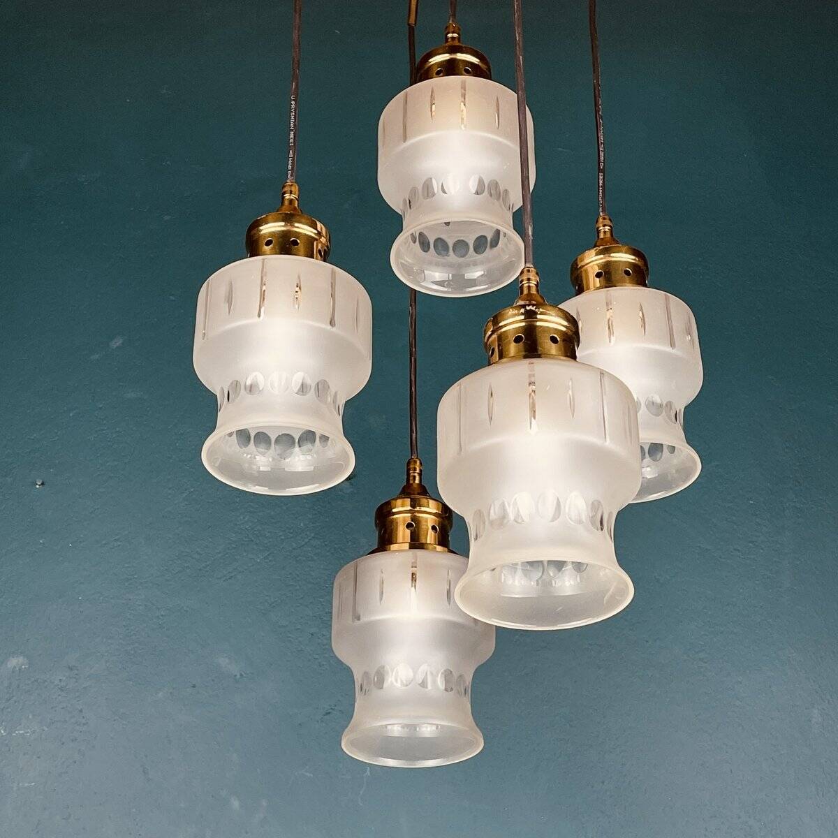 Mid-century glass cascade chandelier, Italy, 1970s.