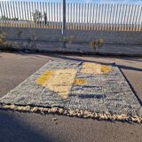 Traditional Beni Ourain rug with colourful patterns in wool, size 1.4/2.6 m.