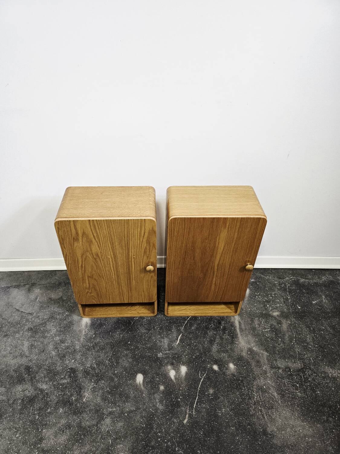 1980s wall cabinet