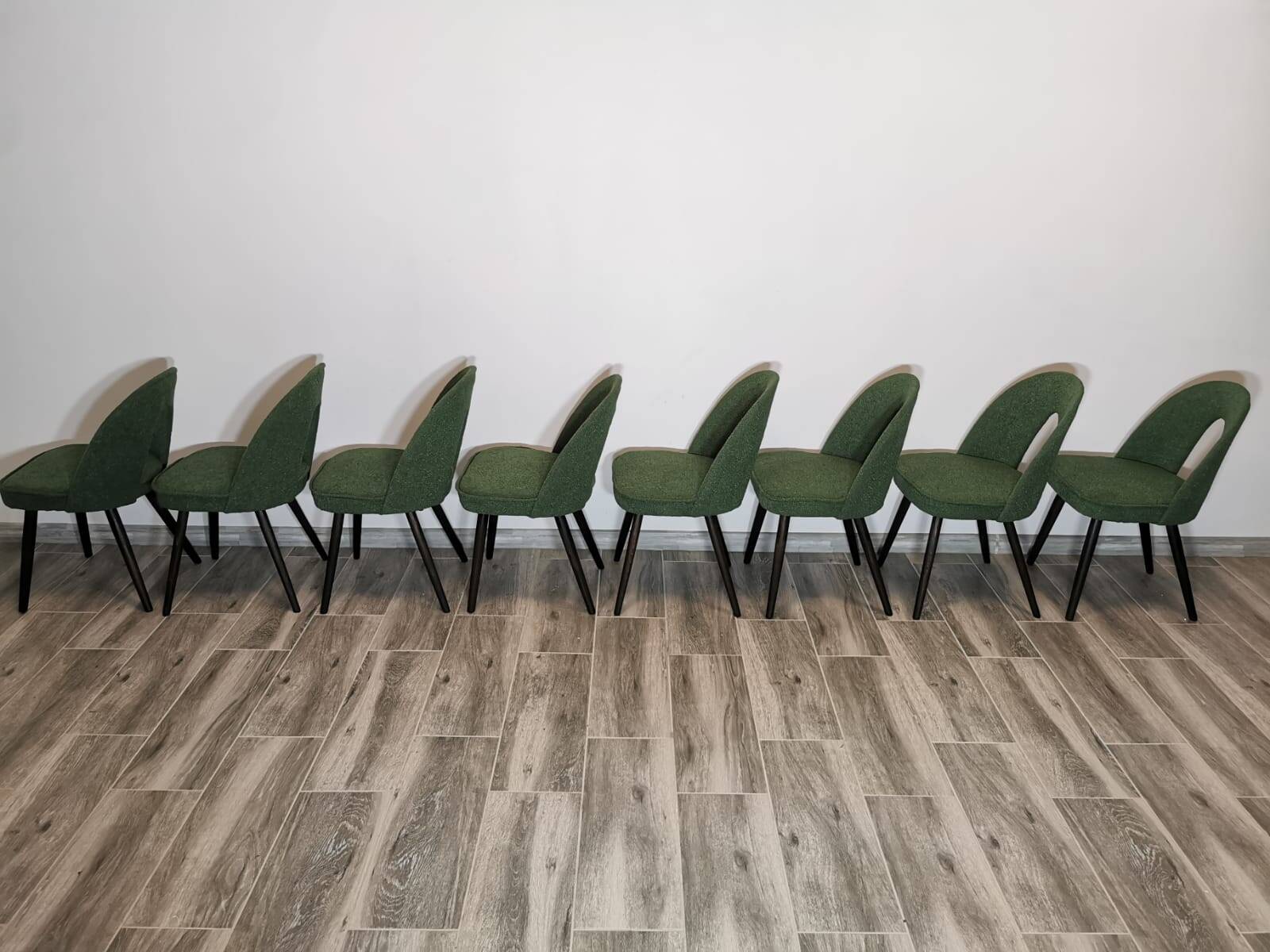 Chaises de salle à manger par Antonin Suman, 1960s, Set de 8