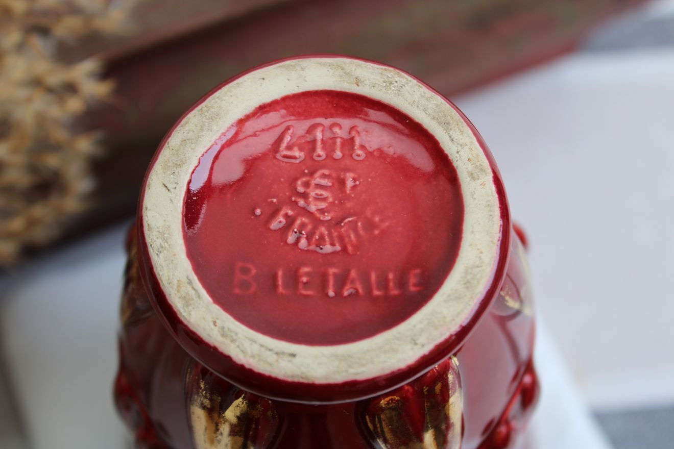 Art Deco ceramic vase