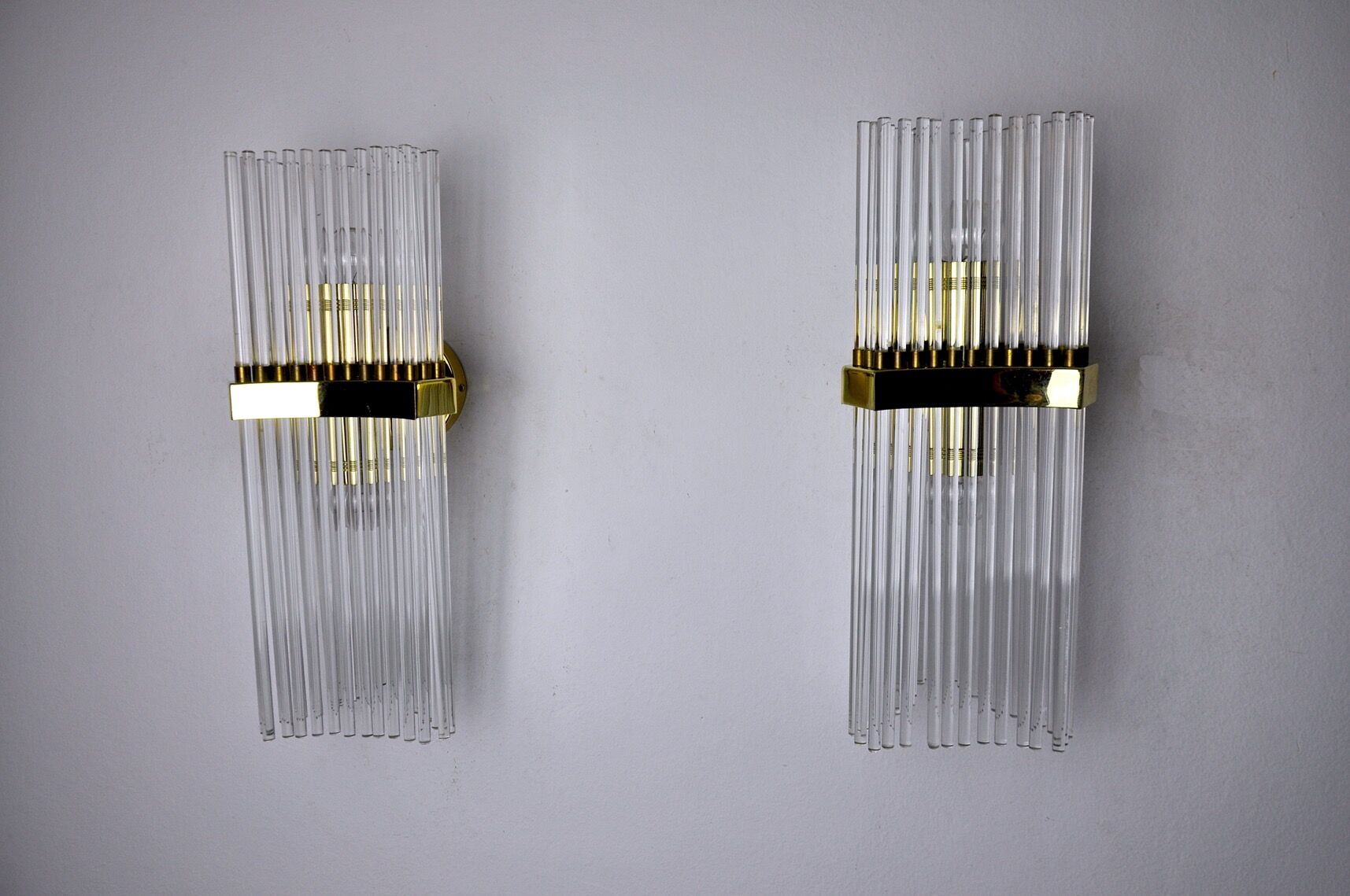 Pair of sciolari wall lamps for Lightolier, Italy, 1970