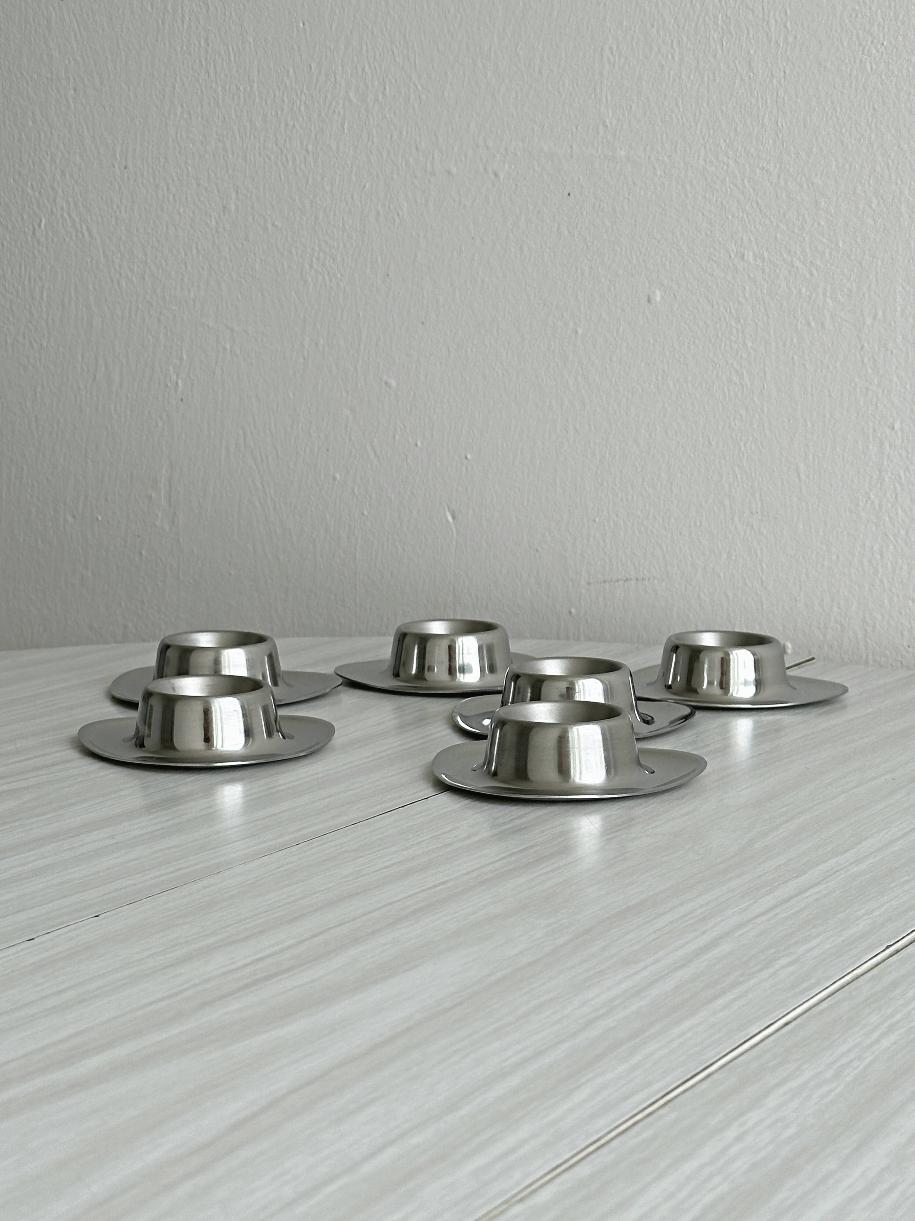 Set of 6 brushed stainless steel egg cups