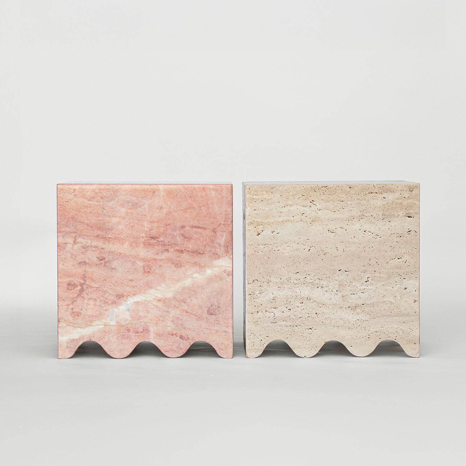 Table d'appoint en marbre rose "Flow