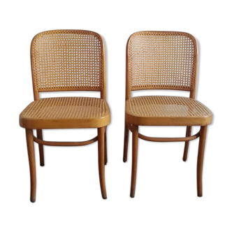 Paire de chaises cannées type Thonet 811