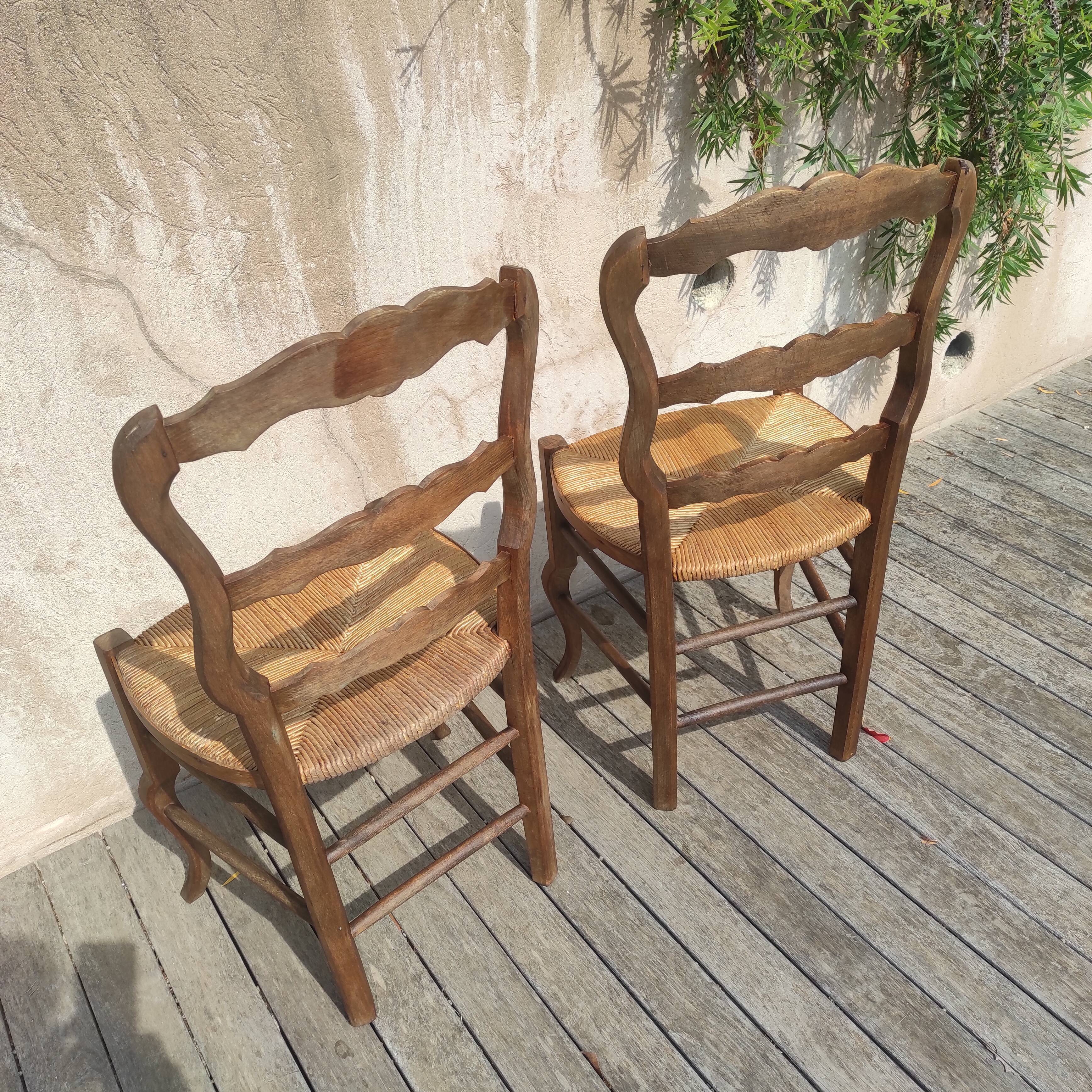 1 set of 2 rustic chairs