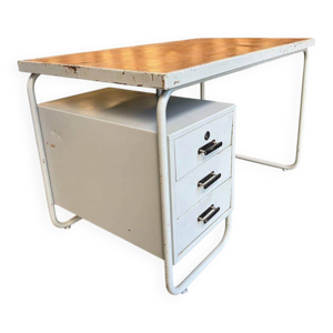 Bureau industriel vintage - style