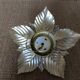 Golden metal flower wall lamp