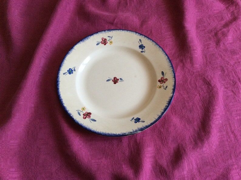 Round dish Digoin Sarreguemines Mary-Lou