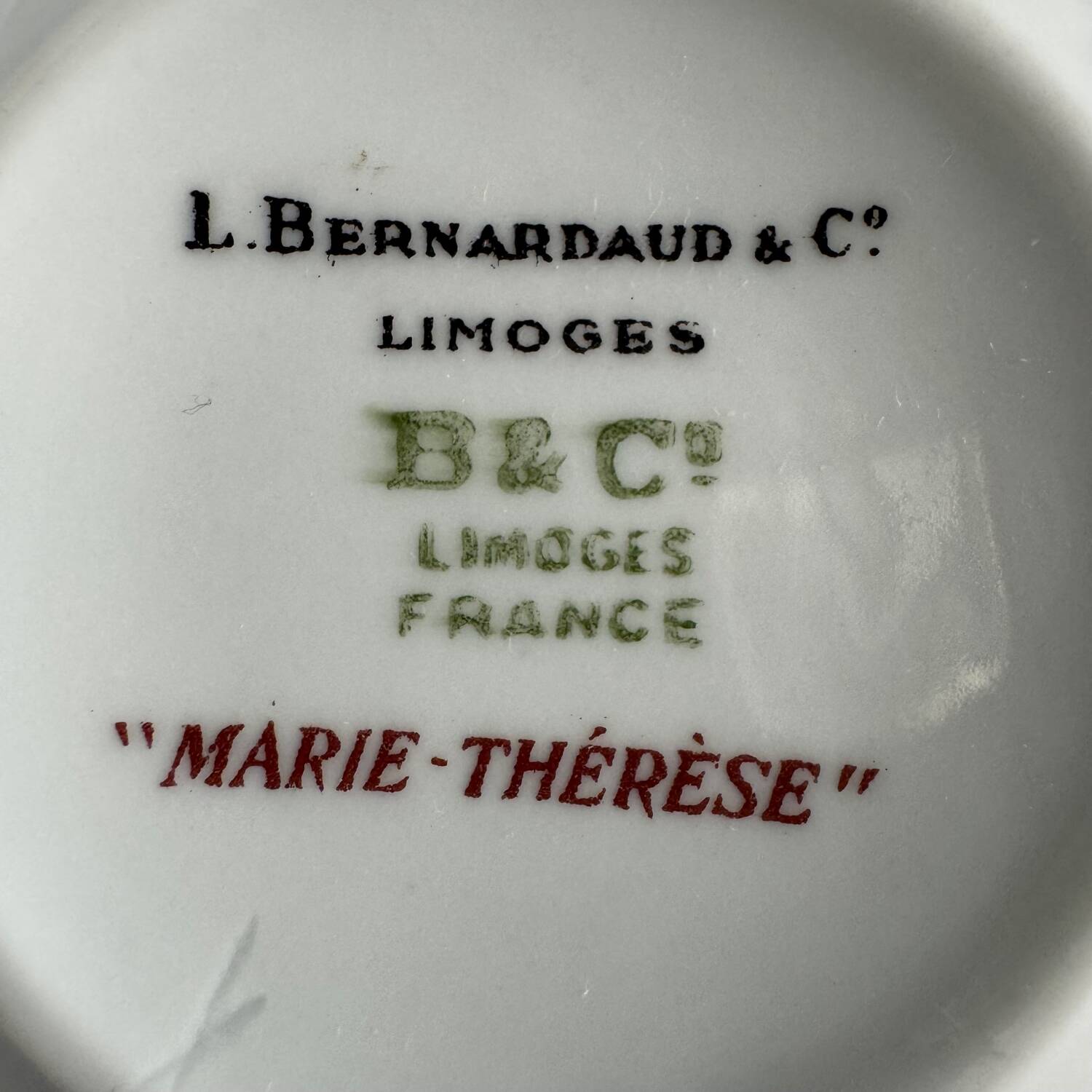 6 Bernardaud teacups and saucers | ribbons/bows and garlands