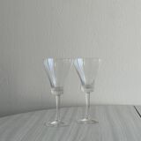 Deux verres à liqueur en cristal ciselé