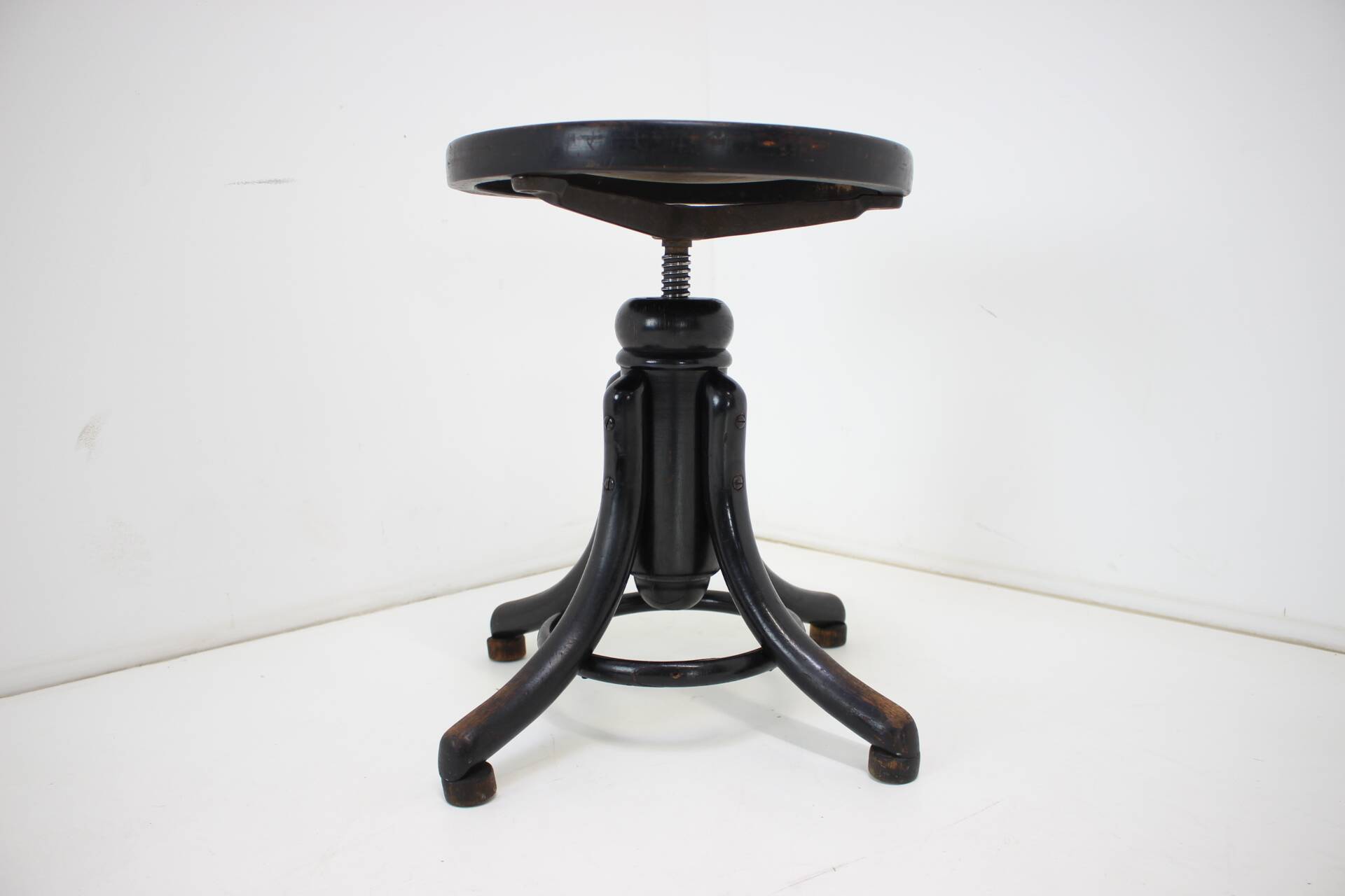 Piano Stool Thonet Nr.1, 1920s